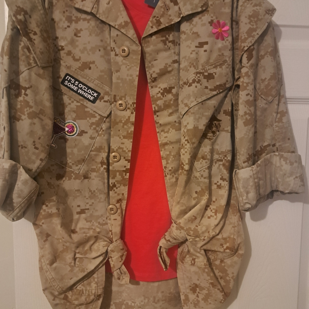 MILITARY Repurposed Authentic Digital Jacket - Picture 2 of 7